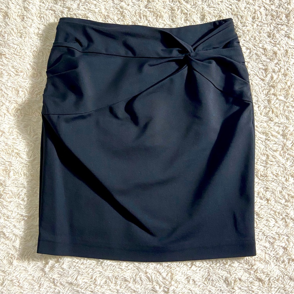 H&M Black Pencil Skirt Softly Structured Bodycon With Exposed Zipper Size 8